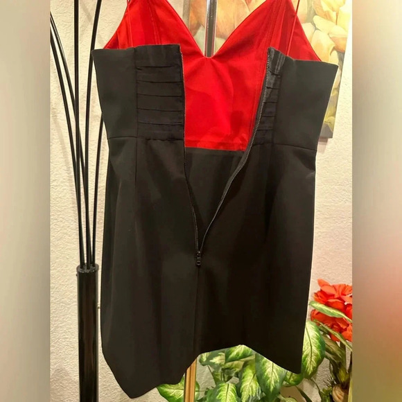 Alice + Olivia Black/Red Amina Mini Dress size 10 - Picture 10 of 16